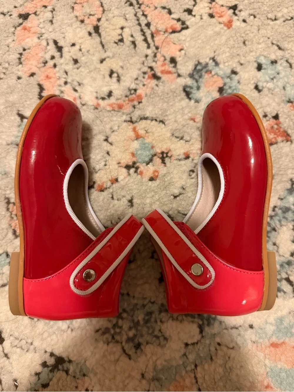 Girls' Red Patent Mary Jane Shoes size 24 or 7 Tolder like new worn one time